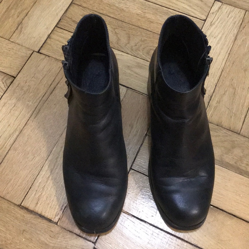 Top shop double zipper bootie